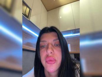 chicanogirl — Bongacams recorded stream image, 11.01.2026 23:40