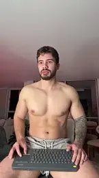 Valenthino_Salvatore — Stripchat recorded stream image, 12.01.2026 02:20
