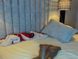 michellangels — Camsoda recorded stream image, 01.03.2025 17:10