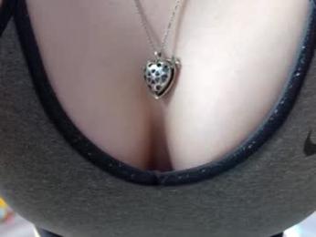 vanessa_love — Chaturbate recorded stream screenshot (13 Jan 2026)