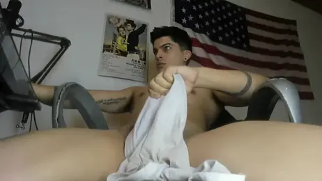 charlie_hotxxx — Stripchat recorded stream image, 14.01.2026 07:30