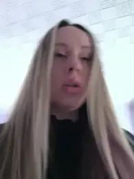 Mona_Plus — Stripchat recorded stream image, 15.01.2026 07:50