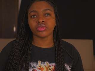 melody-blossom — Camsoda recorded stream screenshot (15 Jan 2026)