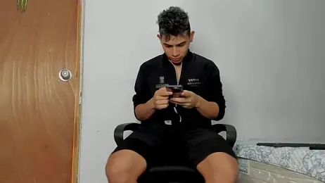 andrew_rose_ — Stripchat recorded stream image, 15.01.2026 16:50