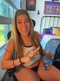 Bigbuttbrooklynn — Stripchat recorded stream image, 15.01.2026 17:20