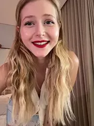 LunaRase — Stripchat recorded stream screenshot (16 Jan 2026)