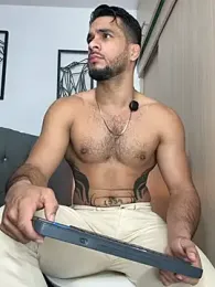 Maximiliano_ford — Stripchat recorded stream image, 16.01.2026 10:40