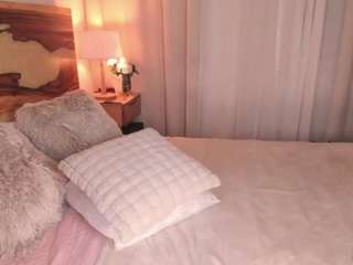 danieink — Camsoda recorded stream image, 17.01.2026 04:20