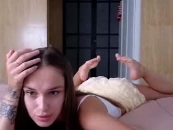 tootightwithbra — Chaturbate recorded stream image, 17.01.2026 13:20