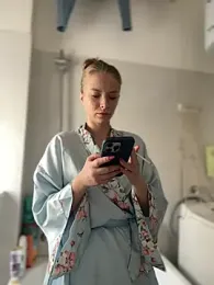 AnastasiaAniess — Stripchat recorded stream image, 02.03.2025 06:40
