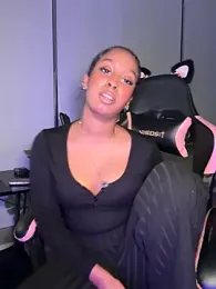 Your_Paris — Stripchat recorded stream image, 18.01.2026 05:20