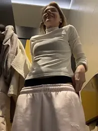 ValenciaShock — Stripchat recorded stream image, 18.01.2026 06:40