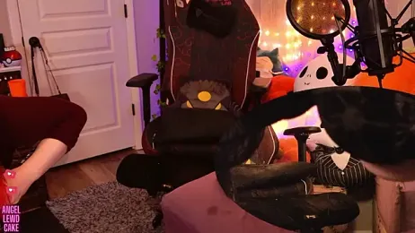 Angel-Lewd-Cake — Stripchat recorded stream screenshot (18 Jan 2026)