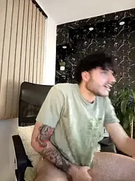 Rafael_Mendezz — Stripchat recorded stream screenshot (18 Jan 2026)