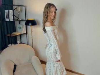 alicemelison — Chaturbate recorded stream image, 19.01.2026 08:10
