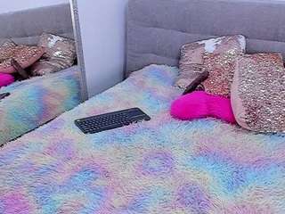 madelanecoote — Camsoda recorded stream image, 19.01.2026 12:50