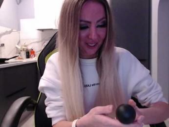 blondalina — Bongacams recorded stream screenshot (19 Jan 2026)