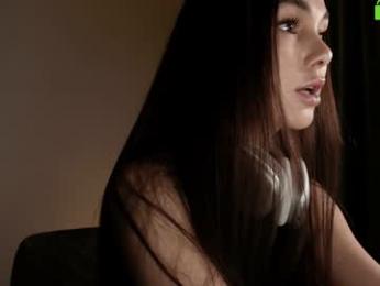 hollyextra — Chaturbate recorded stream screenshot (19 Jan 2026)