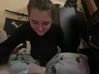 Snowbunnycake_131 — Stripchat recorded stream screenshot (20 Jan 2026)