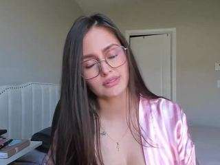 kittymelanniie — Camsoda recorded stream image, 02.03.2025 17:10