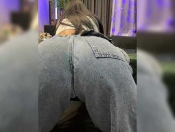 MagicMelody — Bongacams recorded stream image, 20.01.2026 10:20
