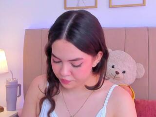 Bella Fontana — Flirt4free recorded stream image, 20.01.2026 18:20