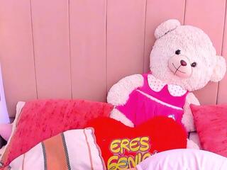 Bella Fontana — Flirt4free recorded stream image, 20.01.2026 18:20