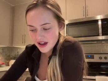 luvaimee — Chaturbate recorded stream screenshot (20 Jan 2026)