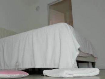 yesonee — Chaturbate recorded stream image, 20.01.2026 21:00