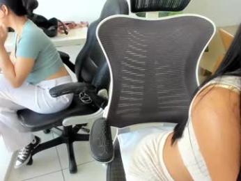 emillybrowm — Chaturbate recorded stream screenshot (21 Jan 2026)