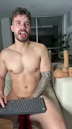Valenthino_Salvatore — Stripchat recorded stream image, 22.01.2026 03:00