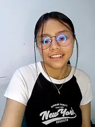 SofieLove_01 — Stripchat recorded stream image, 22.01.2026 08:00