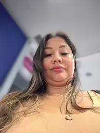 ValeryGrey — Stripchat recorded stream image, 22.01.2026 17:00