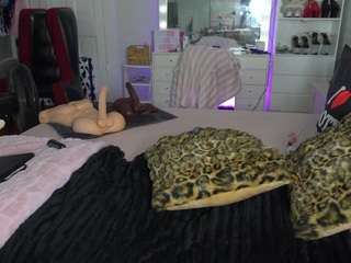 emmagray01 — Camsoda recorded stream screenshot (23 Jan 2026)