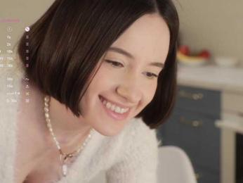 MissEssie — Bongacams recorded stream image, 23.01.2026 16:00