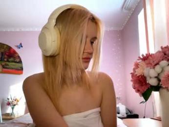 bebravee — Chaturbate recorded stream screenshot (25 Jan 2026)