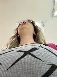 Teya_moon_ — Stripchat recorded stream image, 25.01.2026 13:40
