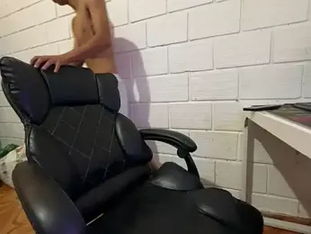 Max_TheHorseDick — Stripchat recorded stream image, 25.01.2026 08:20