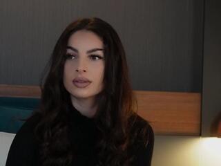 Emily Trix — Flirt4free recorded stream screenshot (26 Jan 2026)