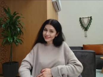 milla_bella — Chaturbate recorded stream screenshot (27 Jan 2026)
