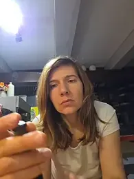 Lina_lou4 — Stripchat recorded stream image, 28.01.2026 09:40