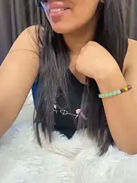 vickyandtania — Stripchat recorded stream screenshot (28 Jan 2026)