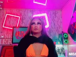 mayka-brunette01 — Camsoda recorded stream screenshot (28 Jan 2026)