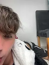 Naim_TheKing — Stripchat recorded stream image, 01.02.2026 03:40