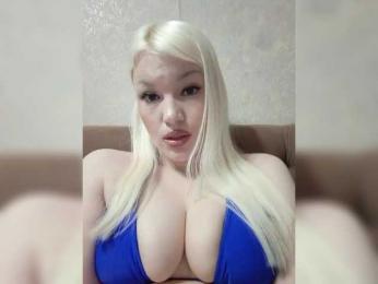 AlenkiyCvetochek — Bongacams recorded stream screenshot (01 Feb 2026)