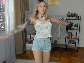 glossybabe_ — Chaturbate recorded stream image, 01.02.2026 07:50