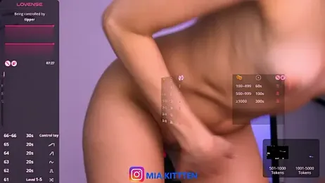 mia_kittten — Stripchat recorded stream image, 02.02.2026 01:30