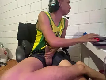 Max_TheHorseDick — Stripchat recorded stream image, 02.02.2026 02:20
