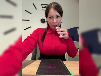 Brenda_KiSKA — Bongacams recorded stream image, 02.02.2026 07:10