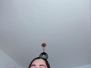 Alisson Mendez — Flirt4free recorded stream screenshot (02 Feb 2026)